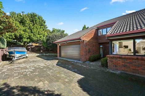 Photo of property in 27 Delamare Road, St Andrews, Hamilton, 3200
