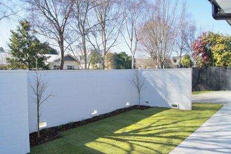 Photo of property in 4 Jamell Place, Avonhead, Christchurch, 8042