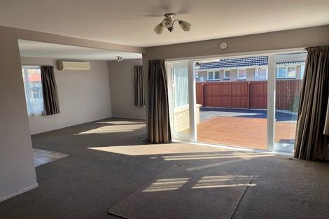 Photo of property in 73 Moffett Street, Islington, Christchurch, 8042