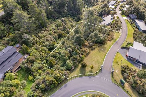 Photo of property in 28 Mount Marua Way, Timberlea, Upper Hutt, 5018