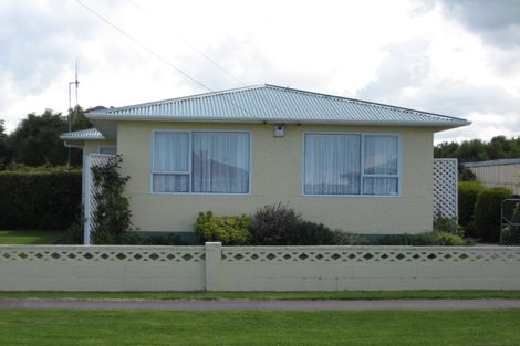 Photo of property in 51 Manuka Street, Castlecliff, Whanganui, 4501