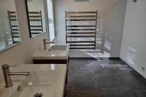 Photo of property in 4 Evergreen Parade, Rosehill, 2113