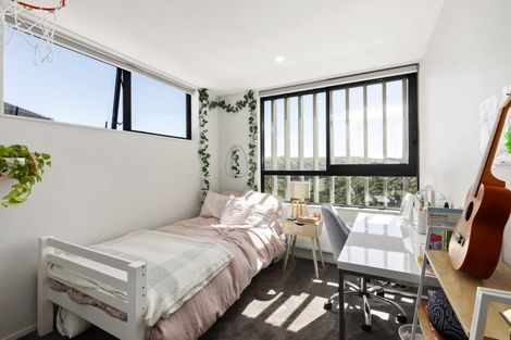 Photo of property in 13/6u Bushland Grove, Paparangi, Wellington, 6037