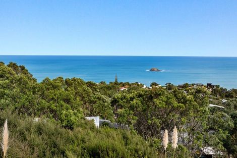 Photo of property in 119 Waitea Road, Muriwai, 0881