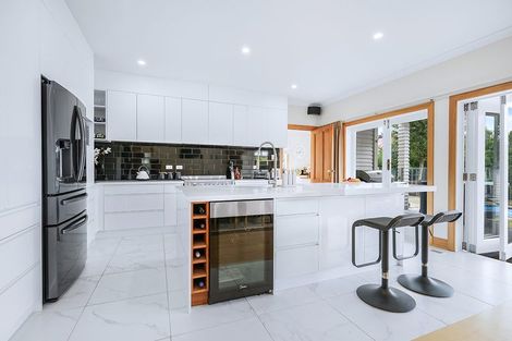 Photo of property in 9 Woodstock Road, Fairfield, Hamilton, 3214