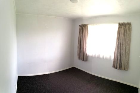 Photo of property in 8 Colonial Place, Kelvin Grove, Palmerston North, 4414