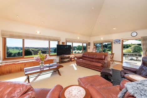 Photo of property in 68 Blue Gum Lane, Kerikeri, 0293