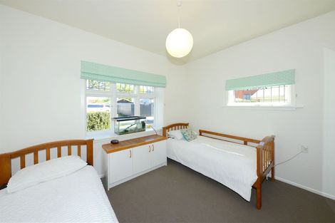 Photo of property in 68 Searells Road, Strowan, Christchurch, 8052