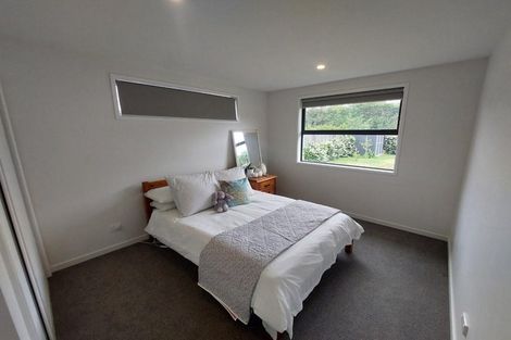 Photo of property in 33 Robert Duncan Road, Belfast, Christchurch, 8051