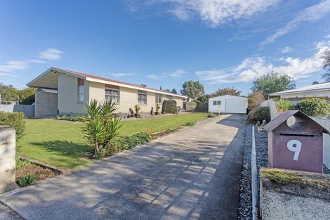 Photo of property in 9 Russell Street, Otane, 4202