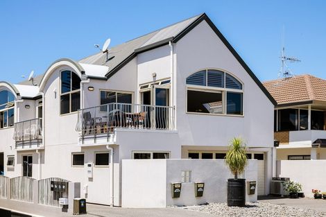 Photo of property in 1/25 Rita Street, Mount Maunganui, 3116