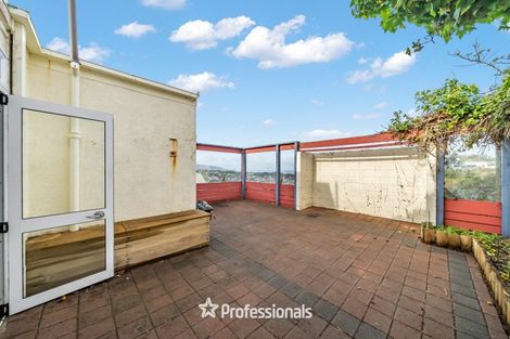 Photo of property in 4 Stormont Place, Kingston, Wellington, 6021