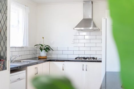 Photo of property in 60 Leicester Street, Cannons Creek, Porirua, 5024