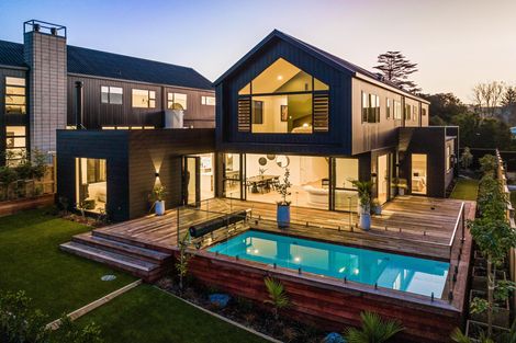 Photo of property in 37 Elliot Street, Howick, Auckland, 2014