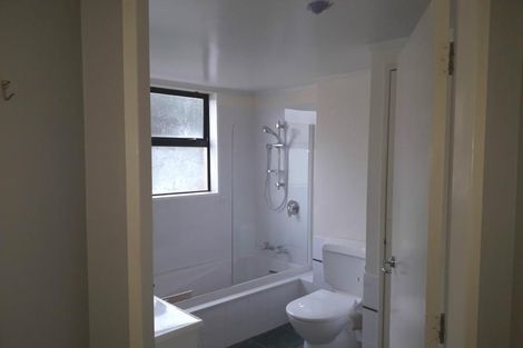 Photo of property in 566j Adelaide Road, Berhampore, Wellington, 6023