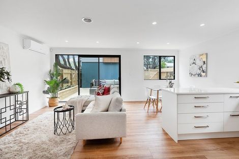 Photo of property in 69u6 Darlington Road, Miramar, Wellington, 6022