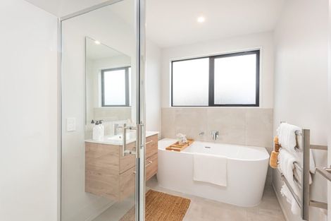 Photo of property in 18 Plover Avenue, Amberley, 7410