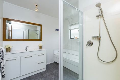 Photo of property in 30f1- Maclean Street, Wallaceville, Upper Hutt, 5018