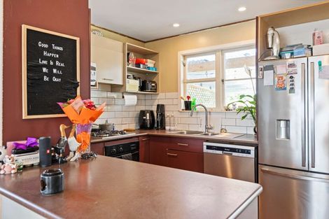 Photo of property in 9 Camellia Avenue, Aramoho, Whanganui, 4500