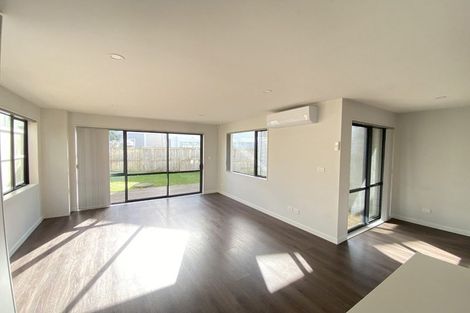 Photo of property in 148 Hobsonville Road, Hobsonville, Auckland, 0618