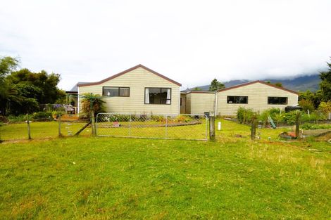 Photo of property in 1 State Highway 67, Westport, 7891