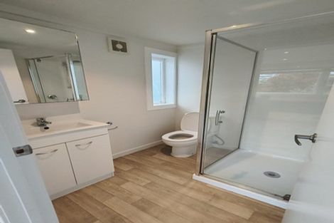 Photo of property in 12 Tindalls Bay Road, Tindalls Beach, Whangaparaoa, 0930