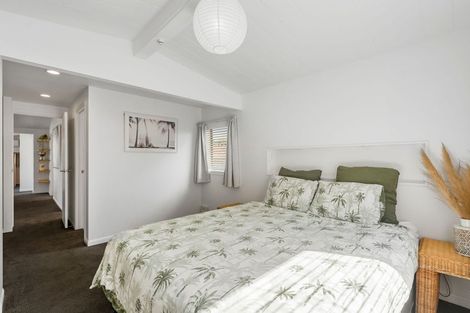 Photo of property in 1206 Papamoa Beach Road, Papamoa Beach, Papamoa, 3118