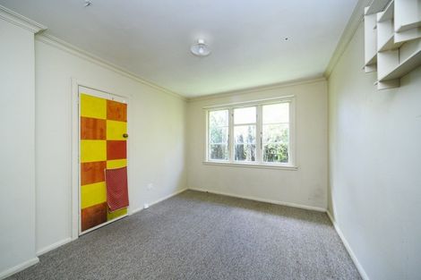 Photo of property in 89 Pahiatua Street, Hokowhitu, Palmerston North, 4410