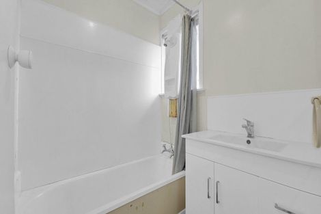 Photo of property in 6 Elliott Crescent, Owhata, Rotorua, 3010