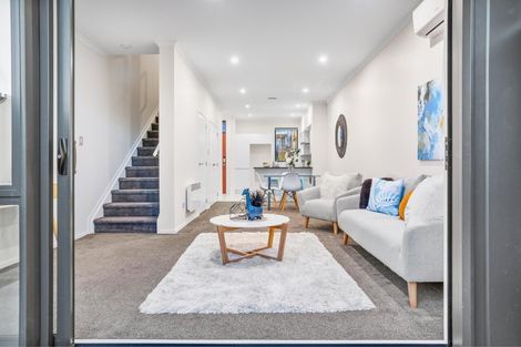 Photo of property in 26 Hobsonville Point Road, Hobsonville, Auckland, 0616