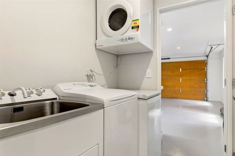 Photo of property in 10 Cathcart Crescent, Prebbleton, 7604