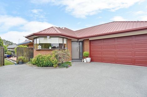 Photo of property in 2/2 Kintyre Drive, Broomfield, Christchurch, 8042
