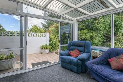 Photo of property in 28 Rosella Street, Broomfield, Christchurch, 8042