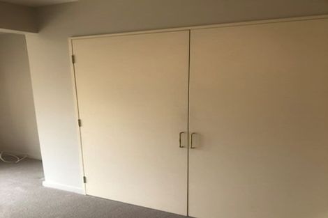 Photo of property in 382 Memorial Avenue, Burnside, Christchurch, 8053