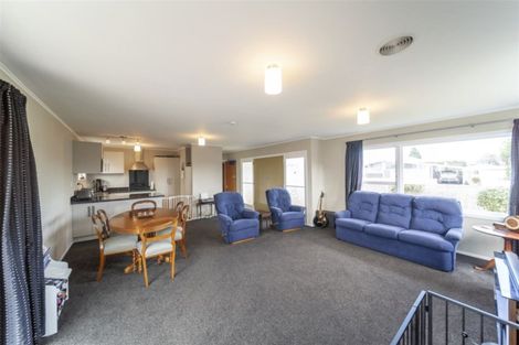 Photo of property in 8 Tawa Street, Hawera, 4610