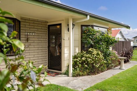 Photo of property in 55b Queen Street, Cambridge, 3434