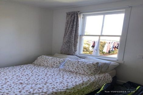 Photo of property in 15 Paritutu Road, Spotswood, New Plymouth, 4310