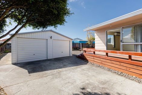 Photo of property in 14 Tahara Crescent, Mount Maunganui, 3116