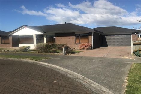 Photo of property in 13 Knightsbridge Place, Taradale, Napier, 4112