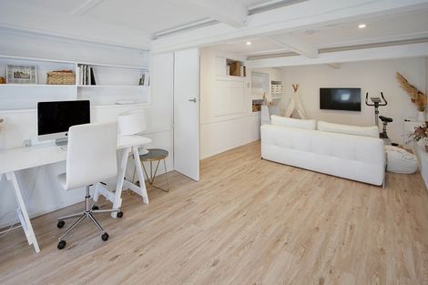 Photo of property in 1 Middlebank Drive, Richmond, 7020