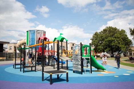 Photo of property in 19 Waituarua Drive, Takanini, 2112