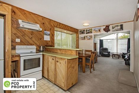 Photo of property in 16 Ranfurly Place, Te Kamo, Whangarei, 0112