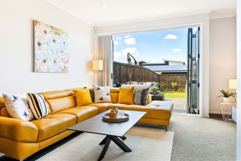 Photo of property in 16 Squadron Drive, Hobsonville, Auckland, 0616