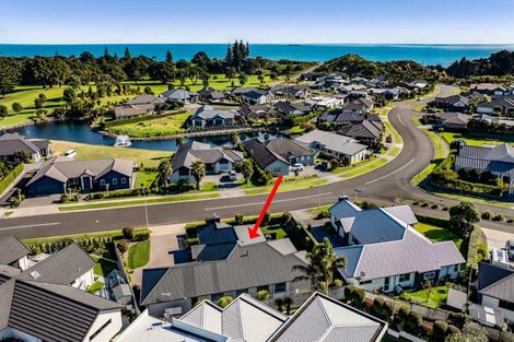 Photo of property in 52 Links Drive, Waiwhakaiho, New Plymouth, 4312
