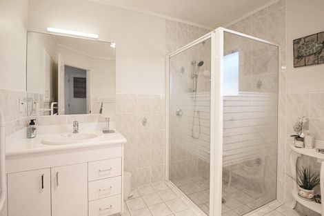 Photo of property in 1 Belgrove Drive, Waipukurau, 4200