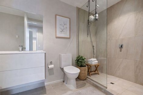 Photo of property in St Andrews Park, 42b Highview Terrace, Queenstown, 9300