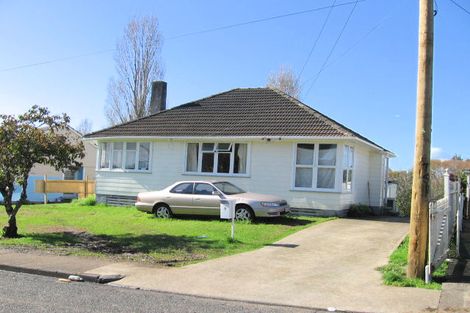 Photo of property in 4 Garrett Place, Otara, Auckland, 2023
