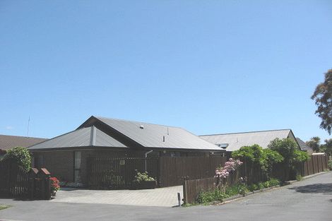 Photo of property in 5 Florance Place, Parklands, Christchurch, 8083