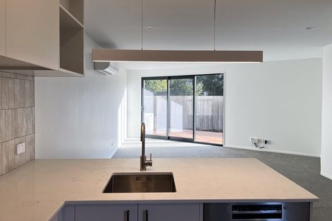 Photo of property in 3/133 Blighs Road, Strowan, Christchurch, 8052