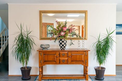 Photo of property in 14a Puriri Road, Waikanae, 5036